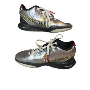 Nike LeBron XXI 21 SE All-Star Sneaker GS Sz 5Y 6.5 W Metallic Silver Gold Shoes